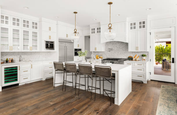 24/7 Emergency Kitchen Flooring experts in Irving, TX